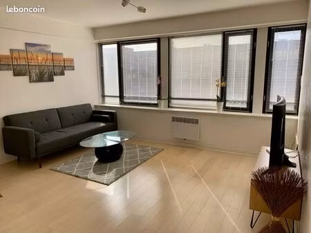 f2 lumineux et confortable - hypercentre à metz