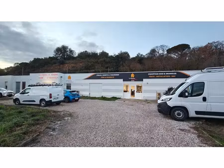 vente locaux professionnels 600 m² à limoux (11300)  320 000 €