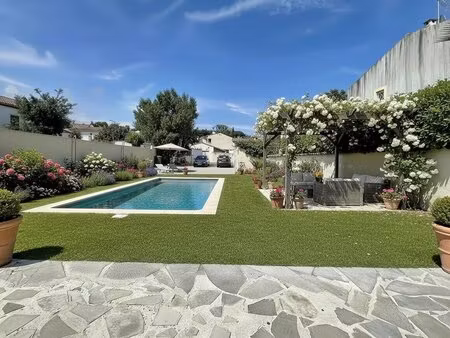 maison individuelle piscinable avec dependance et parking