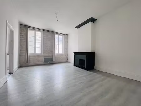 vente immeuble à rochefort (17300)  281 430 €
