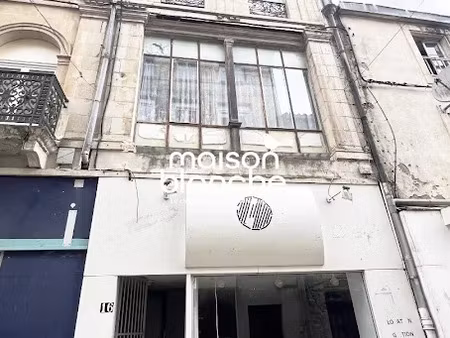 vente immeuble 200 m² à saint-maixent-l'ecole (79400)  216 000 €