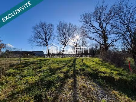 terrain constructible 486m²