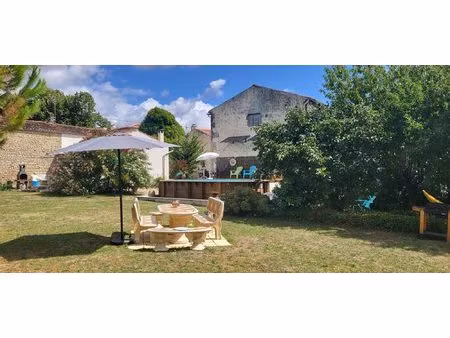 cause déménagement- propriété avec 3 habitations