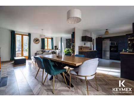 maison coup de coeur - 3 chambres - sous-sol total