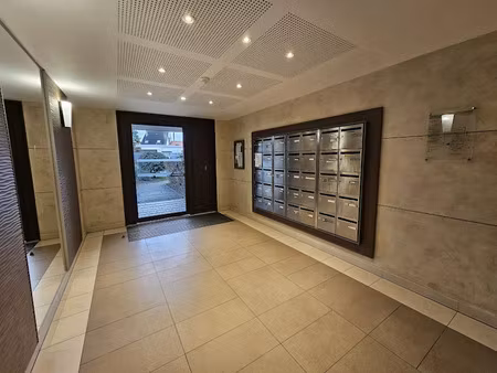 location meublée appartement 3 pièces 59.23 m² à persan (95340)  1 044 €