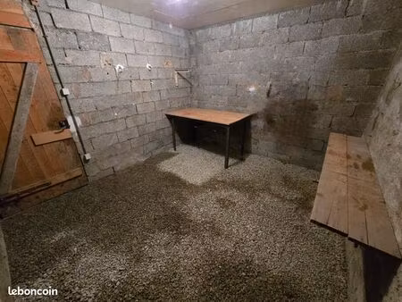 location cave 12m²