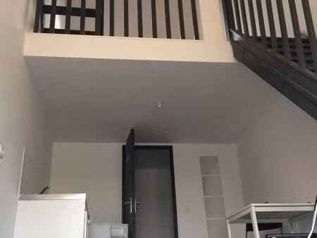 duplex t2 esprit loft 30 m2 proche maubeuge