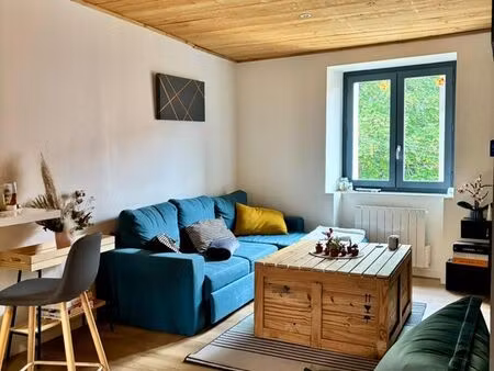 appartement meublé en duplex – 52 m² – centre yssingeaux