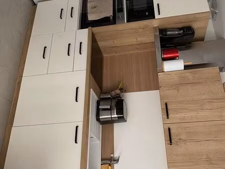 à louer appartement 47 m2 sur 2 niveaux à vivonne centre