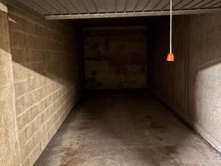 garage 2 places hyper centre gare visitation