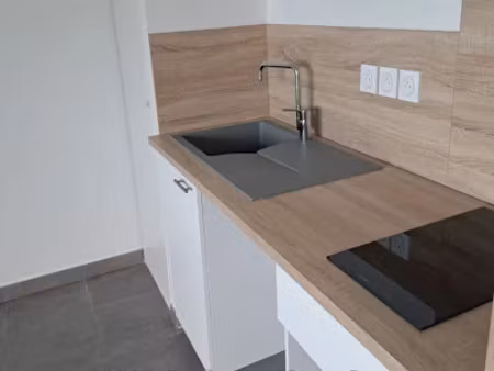 location appartement 2 pièces 47.8 m² à baillargues (34670)  895 €