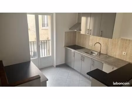 triplex à louer sur mezieres sur seine