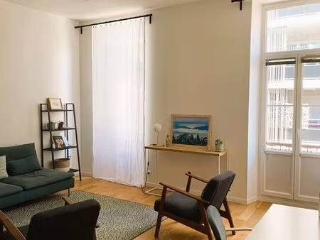 grand bureau 30m² à louer