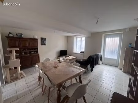 location maison vihiers centre