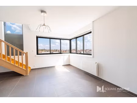 location appartement 3 pièces 72.85 m² à dijon (21000)  912 €