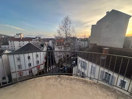 location appartement 3 pièces 68 m² à vichy (03200)  1 040 €