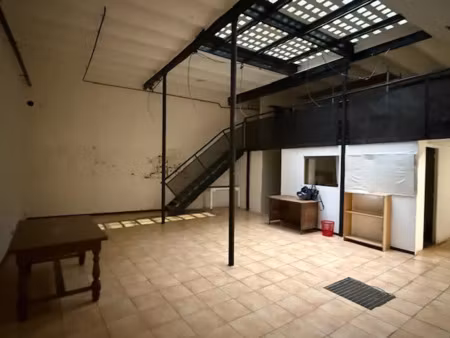 location locaux professionnels 1 pièce 239 m² à marseille 1er (13001)  1 870 €