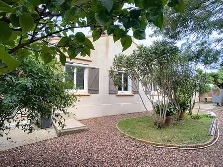 location meublée maison 4 pièces 84.59 m² à le crès (34920)  1 590 €