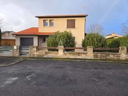 location maison 5 pièces 129 m² à saint-juery (81160)  1 100 €