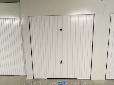 location parking 12 m² à toulouse (31000)  140 €