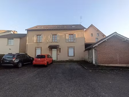 location locaux professionnels 70 m² à limoges (87000)  600 €