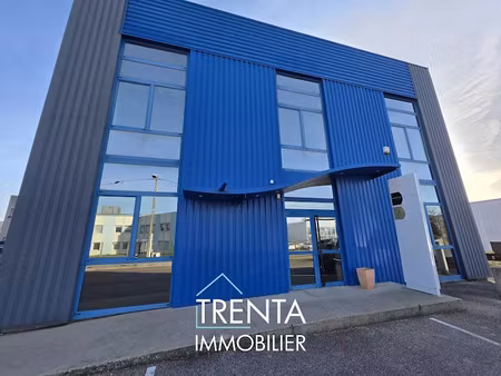 location locaux professionnels 4 pièces 120 m² à rives sur fure (38140)  1 708 €