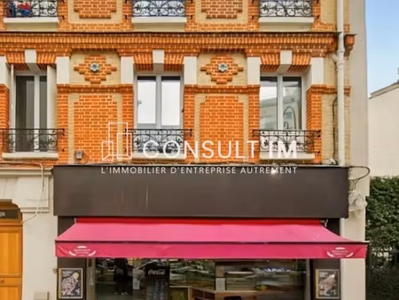 location locaux professionnels 96 m² à puteaux (92800)  3 448 €