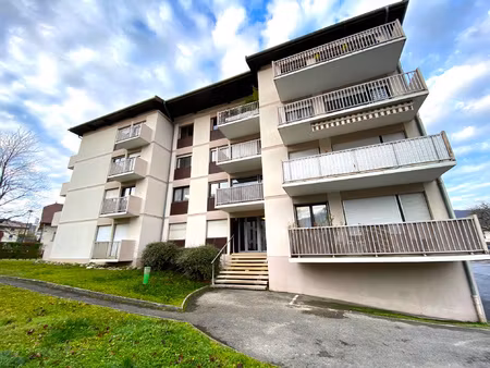 t2 à rénover centre de st-jorioz