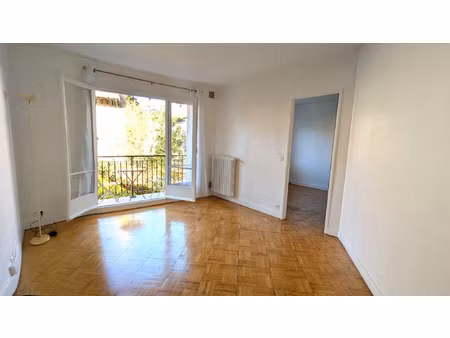 2 pièces notre-dame les prés