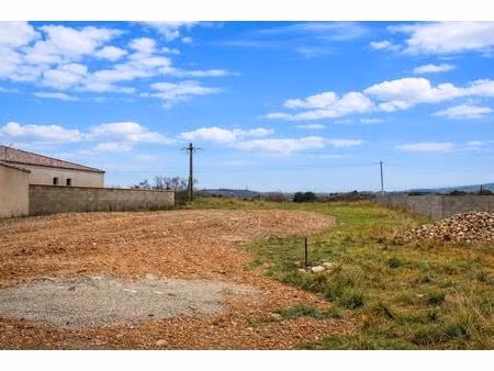 terrain constructible 1070 m2