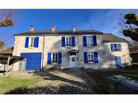 maison villeneuve-sur-bellot m² t-7 à vendre  314 000 €