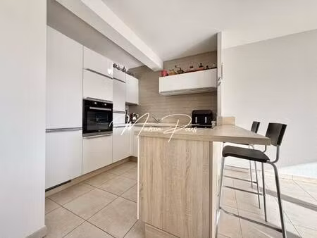 manon pous dr house immo