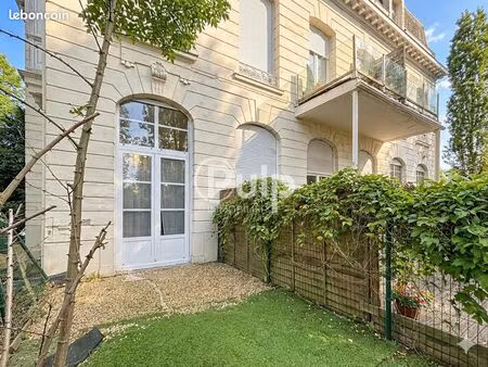 studio 2 pièces 18 m²