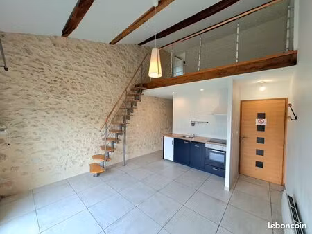 ? appart t3 duplex 60m² rénové  non meublé