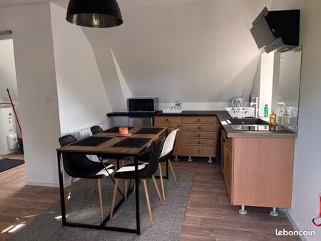 t1 meublé 25 m² – calme – disponible immédiatement