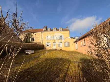 maison 52140