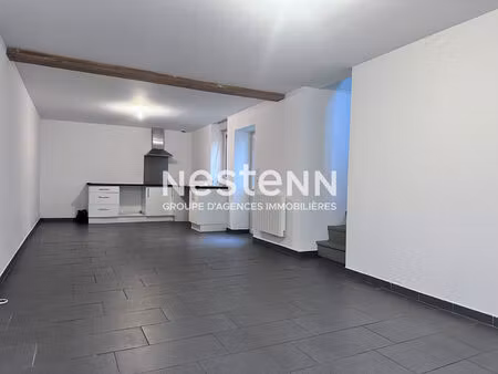 vente jolie maison rénovée de 85 m² avec 3 chambres  centre ville de vaas (72500)