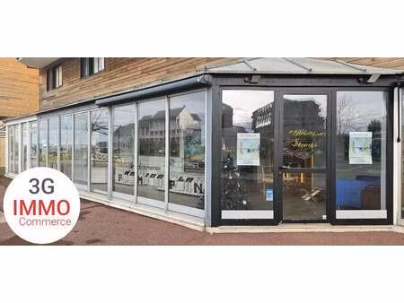 vente bureaux et commerces à deauville (14800) : à vendre / 94m² deauville
