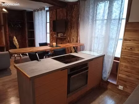 t2 meublee & tout equipe - résidence privée & sécurisé – jardin- centre ville - parking pr