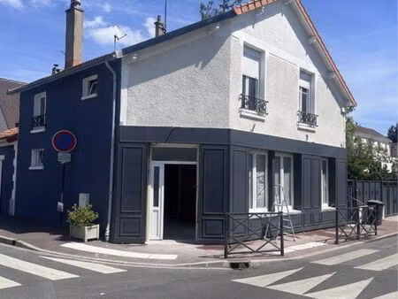 local à louer à usage de tous commerces