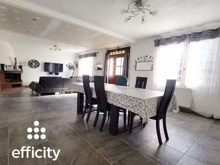 maison 8 pièces - 187 m²