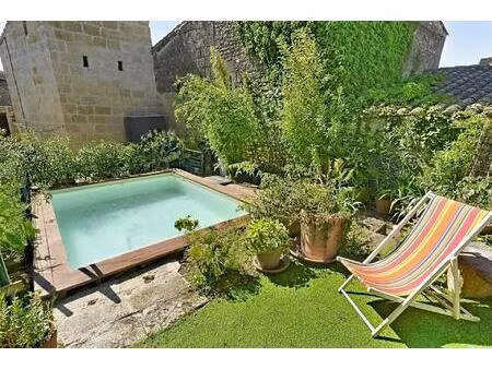 maison de village de 182m²  4 chambres  garages.