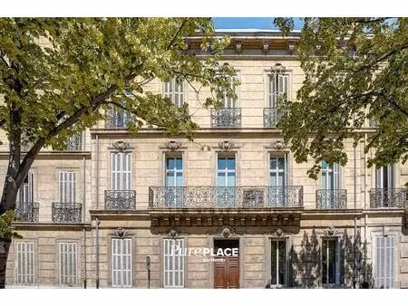 appartement entièrement rénové carré d'or 13008