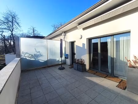 haut de lons - t3 64m² - terrasse et garage