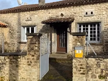 vente maison 3 pièces 78 m² à blanzaguet-saint-cybard (16320)  84 500 €