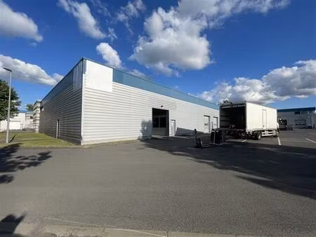 location local d'activités wambrechies 767 m²