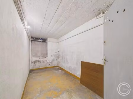 cave - 28 rue georges ville - nice