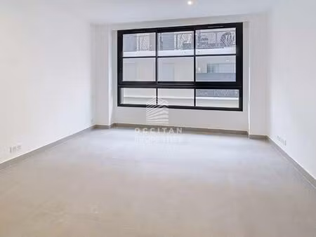 650 mètres du palais des festivals - neuf - calme -