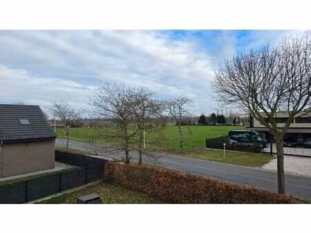 appartement te huur in nazareth-de pinte met 3 slaapkamers