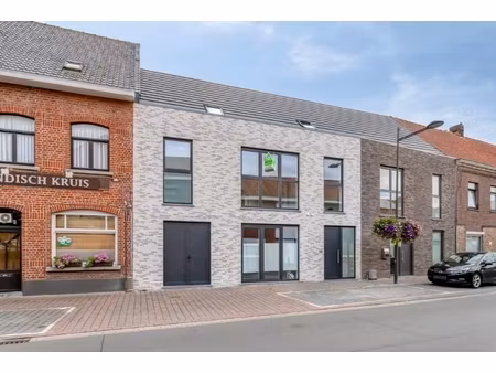 appartement te huur in roeselare met 2 slaapkamers